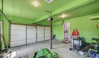 306 Valley View Dr, Albrightsville, PA 18210