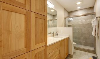 2140 Atwood Dr, Anchorage, AK 99517