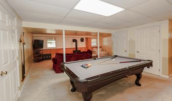 4 Jennifer Ln, Amherst, NH 03031
