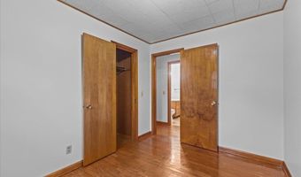 173 Tracy Dr, Burlington, VT 05408