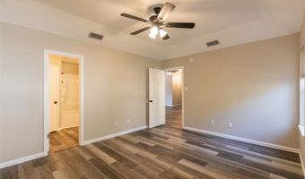 6025 Duchess Ave, Abilene, TX 79606
