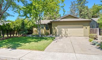488 SW Forest Grove Dr, Bend, OR 97702