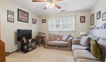 3955 Dunbar St, Austintown, OH 44515