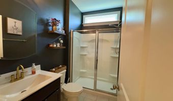 335 Stonehouse Dr, Apex, NC 27523