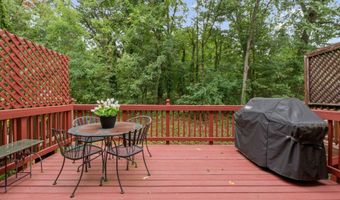 1253 QUAKER HILL Dr, Alexandria, VA 22314