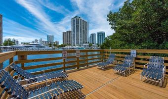 19999 E Country Club Dr 1302, Aventura, FL 33180