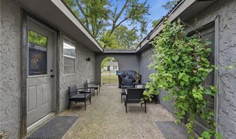 825 SE H St, Bentonville, AR 72712