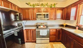 1191 N Lawrence Hollow Dr, Bloomfield, IN 47424