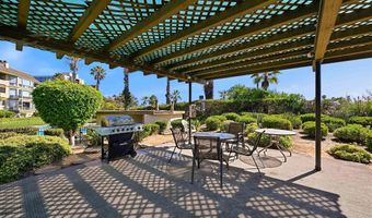 2930 Cowley Way 211, San Diego, CA 92117