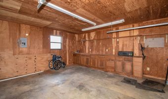 1845 Voss Rd, Alexander City, AL 35010