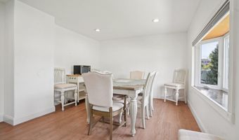 27 George St, Avenel, NJ 07001