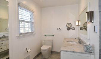 9309 REEF Ct, Alexandria, VA 22309