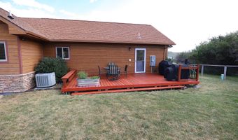 15 Helen Ln, Banner, WY 82832