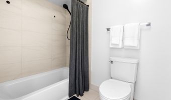 9 Atrium Cir A, Atlantis, FL 33462