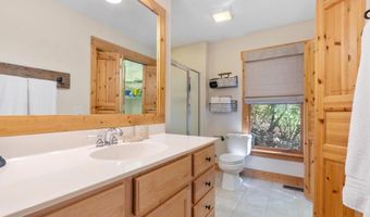 69 Holt Cottage Ln, Highlands, NC 28741