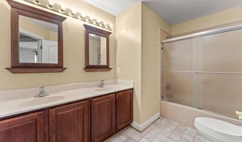 1212 GRANADA St, Accokeek, MD 20607