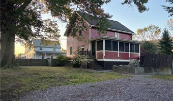 164 Bay Spring Ave, Barrington, RI 02806