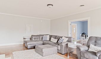 316 Fair St, Baxley, GA 31513