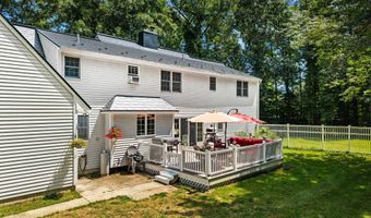 85 Maple Ave, Atkinson, NH 03811