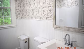 121 S COX St, Bastrop, LA 71220