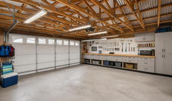 503 Lori Ln, Alford, FL 32420