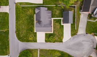372 Brookside Dr, Algood, TN 38506