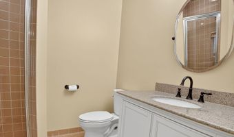 9209 VENDOME Dr, Bethesda, MD 20817