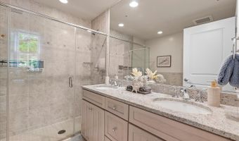 66 FRANKLIN St #418, Annapolis, MD 21401