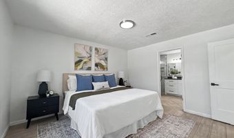 6821 Keeling St NW, Albuquerque, NM 87120