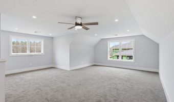 14 Stacey Ln 2, Chester, NH 03036