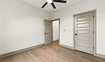 21 Ayton Ln, Bella Vista, AR 72714