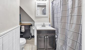 1626 Iranistan Ave, Bridgeport, CT 06604