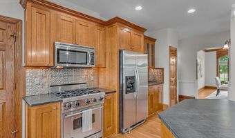 1548 N 800 Rd, Baldwin City, KS 66006