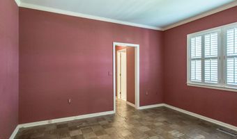 220 Lake Shore Dr, Alma, GA 31510