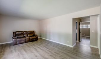 421 Country Club Dr, Batesville, IN 47006