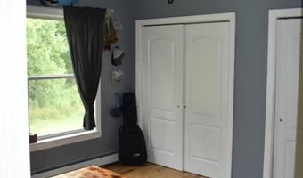 14 Lead Mountain Ln, Belfast, ME 04915