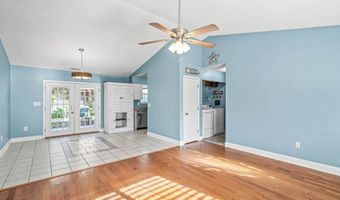 16 Lisbon Way, Beaufort, SC 29907