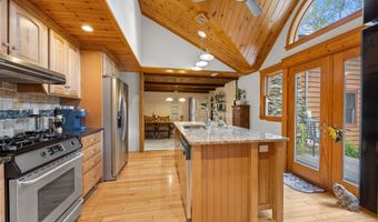79 Wangumbaug Dr, Coventry, CT 06238