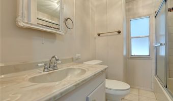 710 Hyacinth Cir, Barefoot Bay, FL 32976
