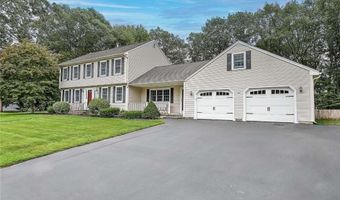 130 Hope Hill Ter, Cranston, RI 02921