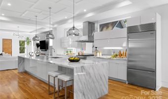 1609 Onslow Dr, Charlotte, NC 28205