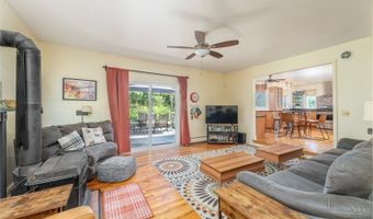6 Colonial Cir, Alloway, NJ 07418