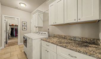 4202 SW Acres Ave, Bentonville, AR 72713