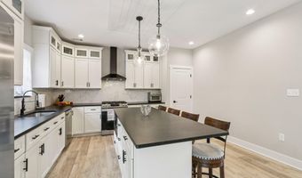 431 Virginia Ave, Bayville, NJ 08721