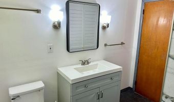 135 S MAIN St, Barnegat, NJ 08005