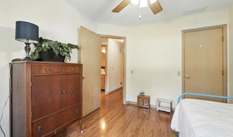 801 Pine Dr, Angola, IN 46703