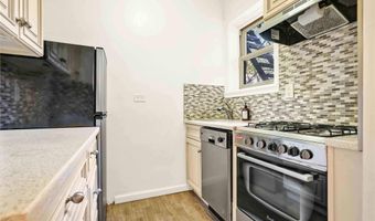 48-50 44th St Unit E4, Sunnyside, NY 11377