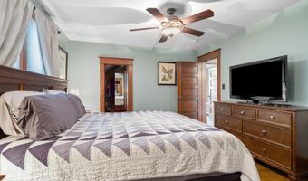 815 Midway Dr, Auburn, IN 46706