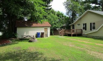 454 Center St, Adams, WI 53910