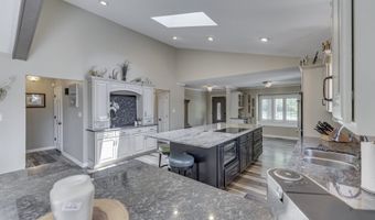 2780 Wicker Rd, Indianapolis, IN 46217